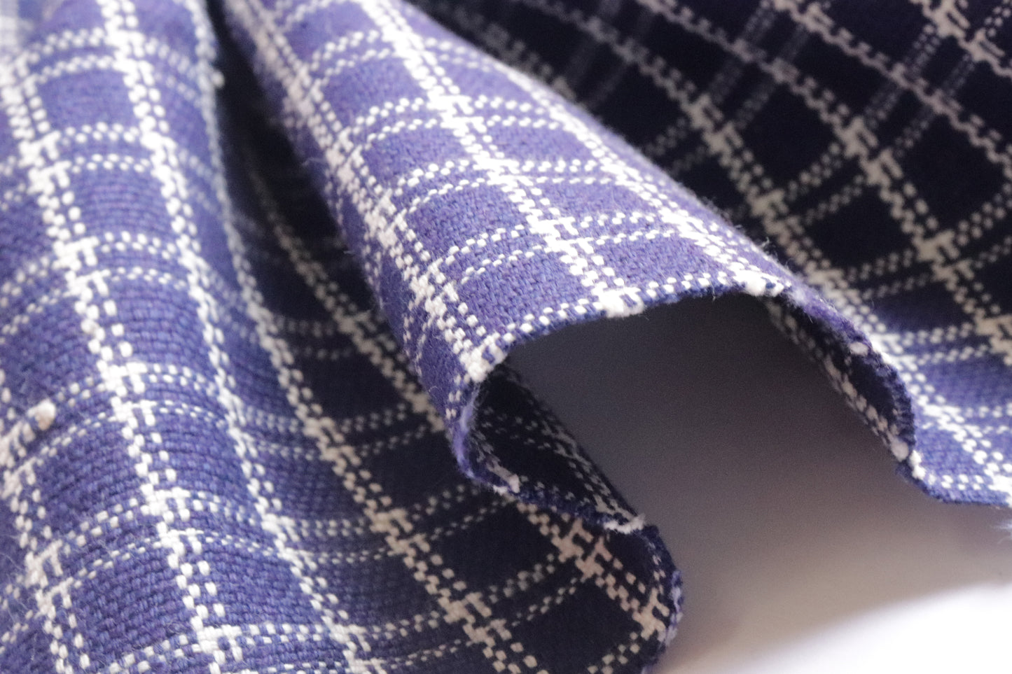 20s Blue Checked Handwoven Khadi (2 ply)