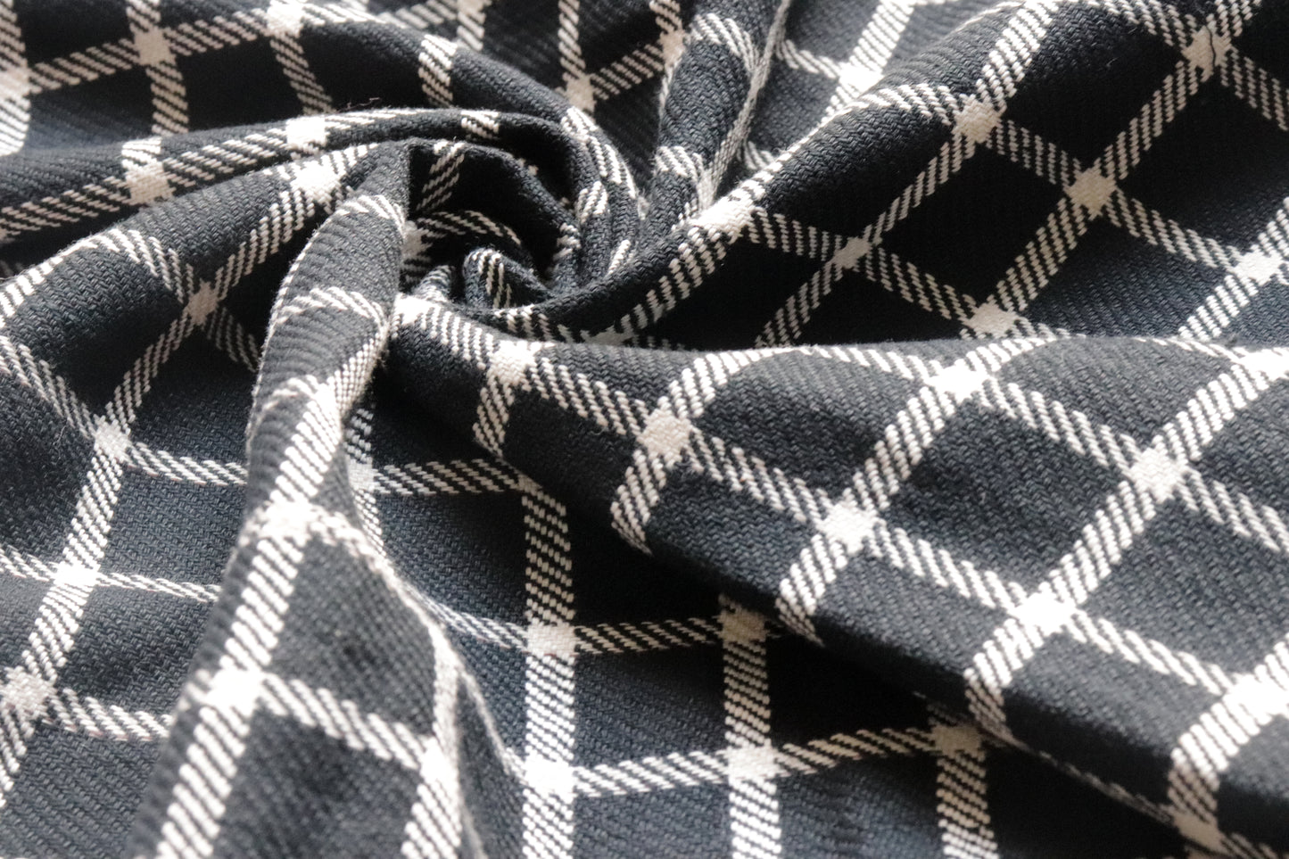 30s Black & White Fine Checked Handwoven Khadi (Twill Weave)