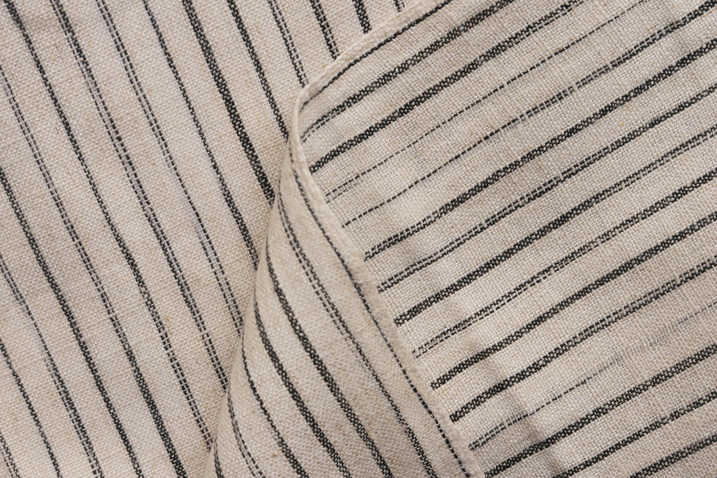 Handwoven Ramie Black Color Stripe